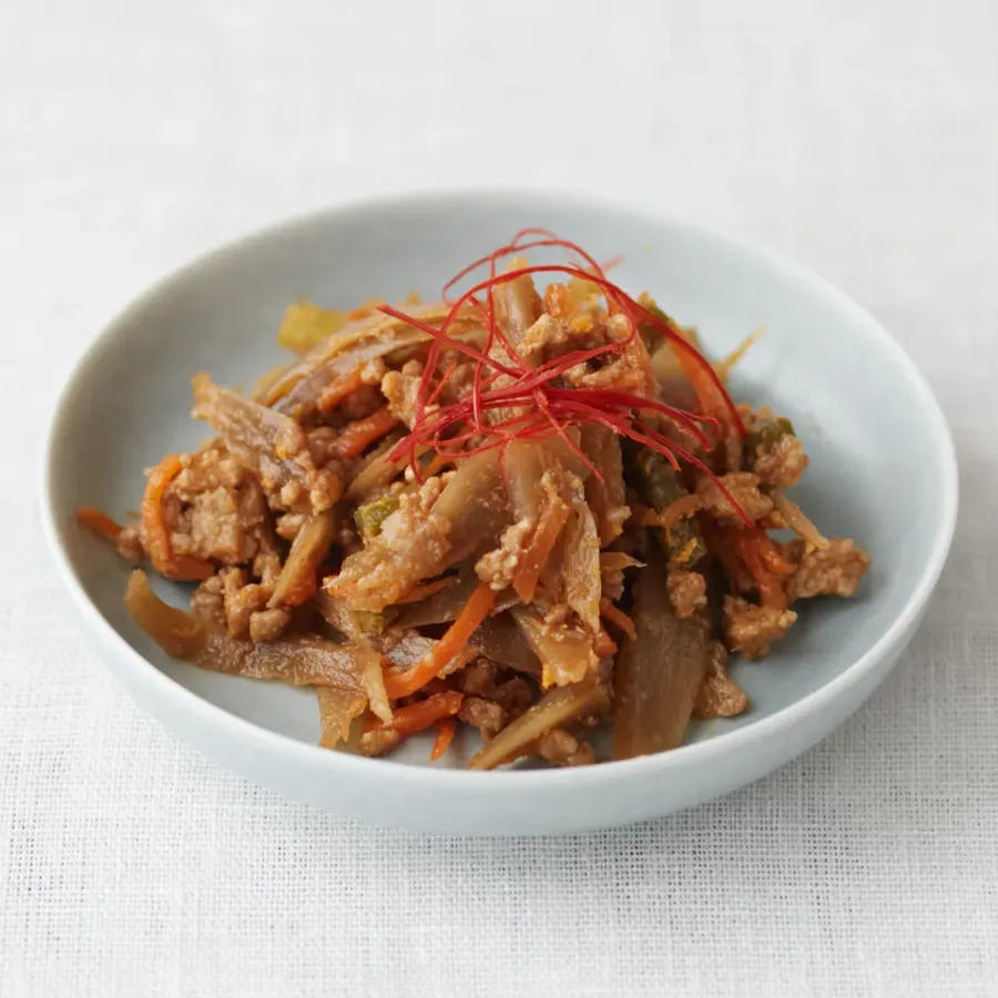 ごぼうとひき肉の韓国風炒め