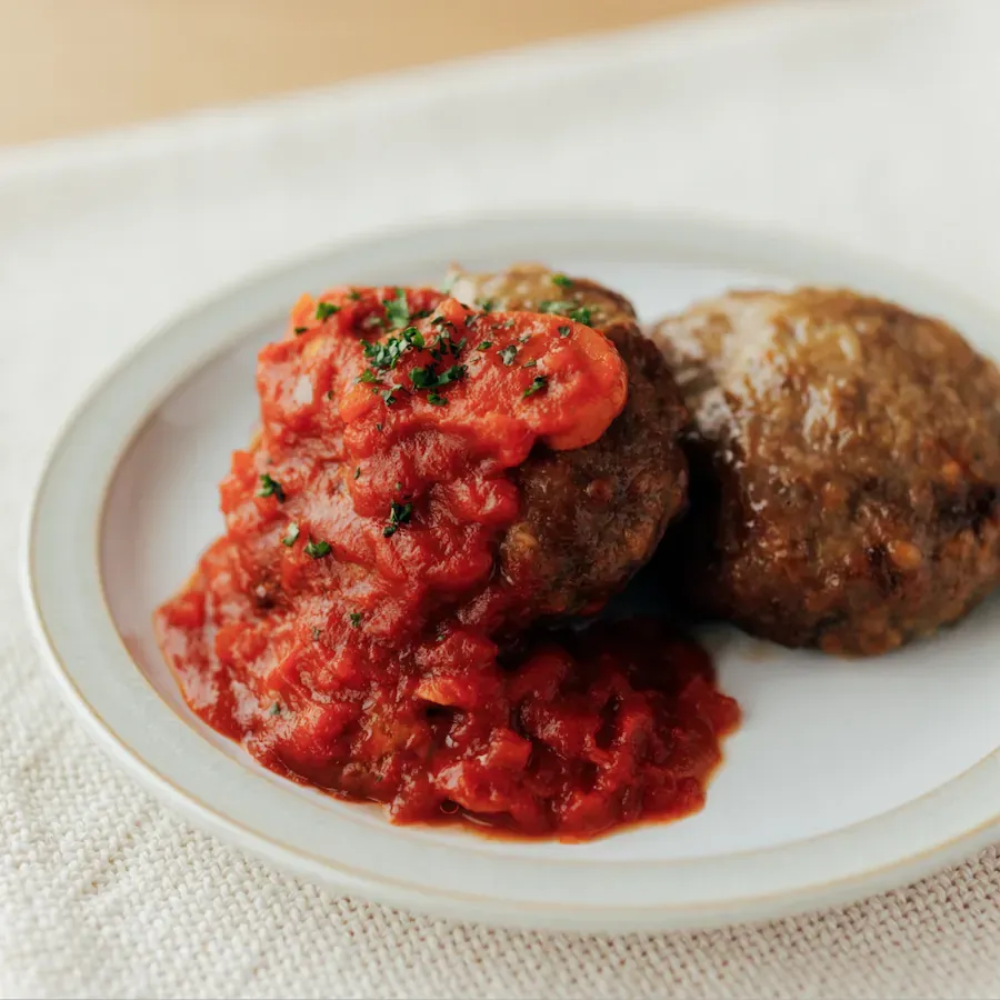 トマトソースハンバーグ