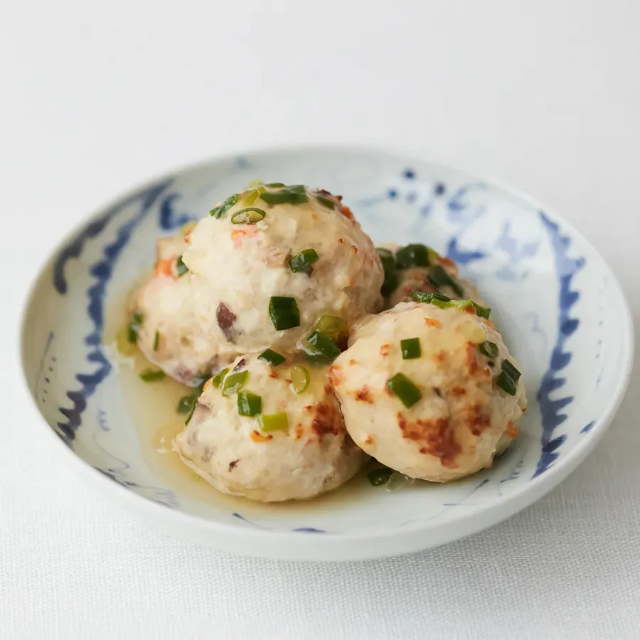 五目つくねの出汁あんかけ