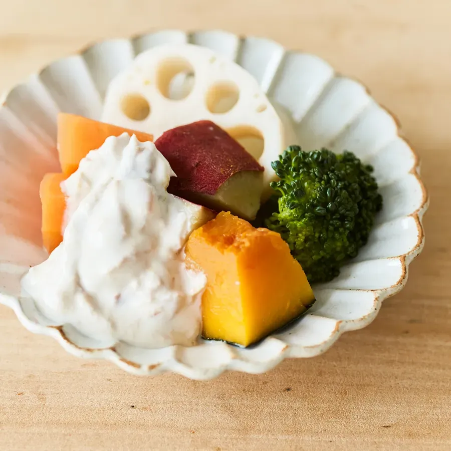 蒸し野菜のツナソース